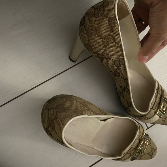 Gucci pumps size 7 - Picture 2 of 3
